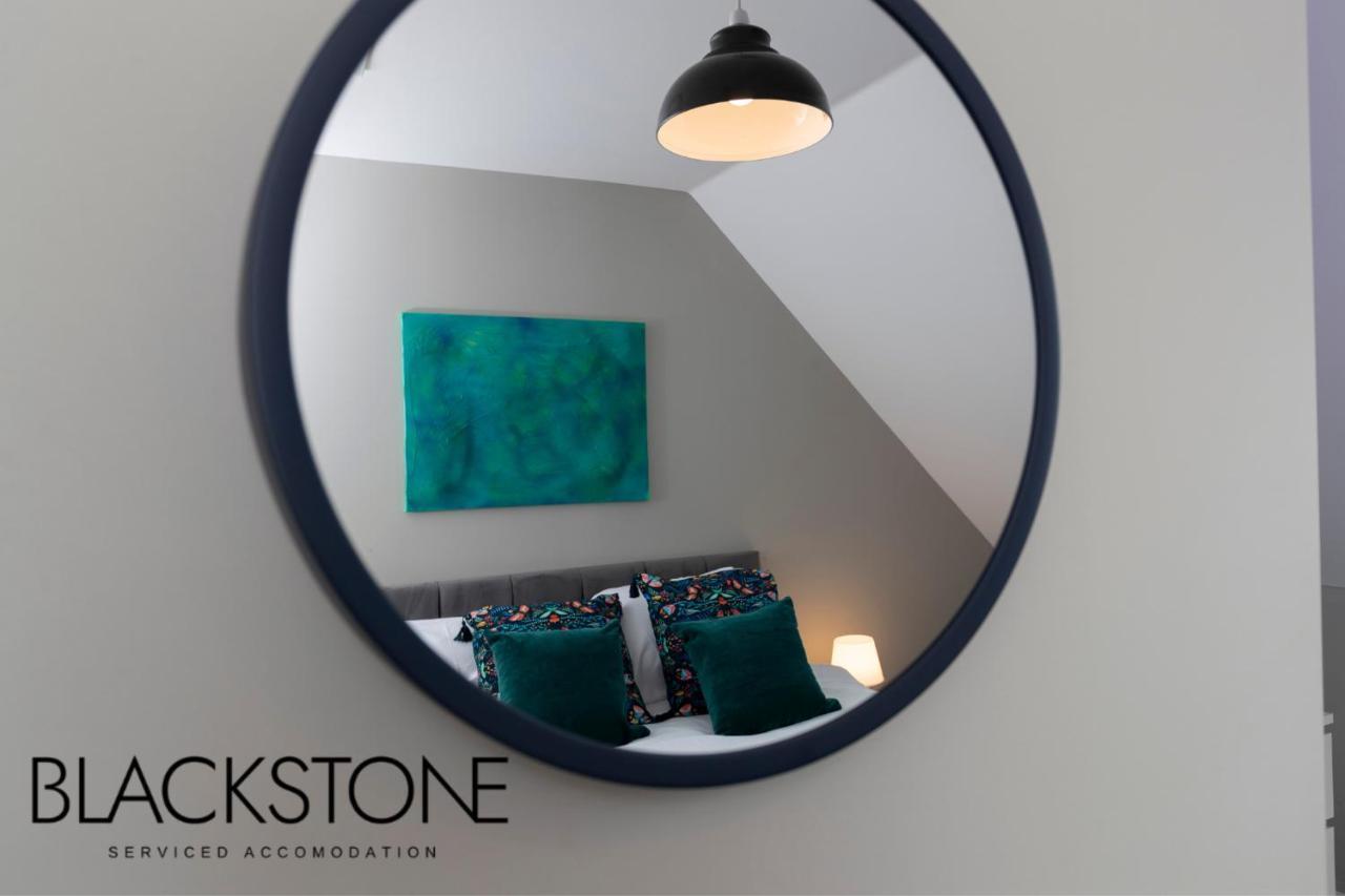 Island House - 3 Bedroom Townhouse By Bpne