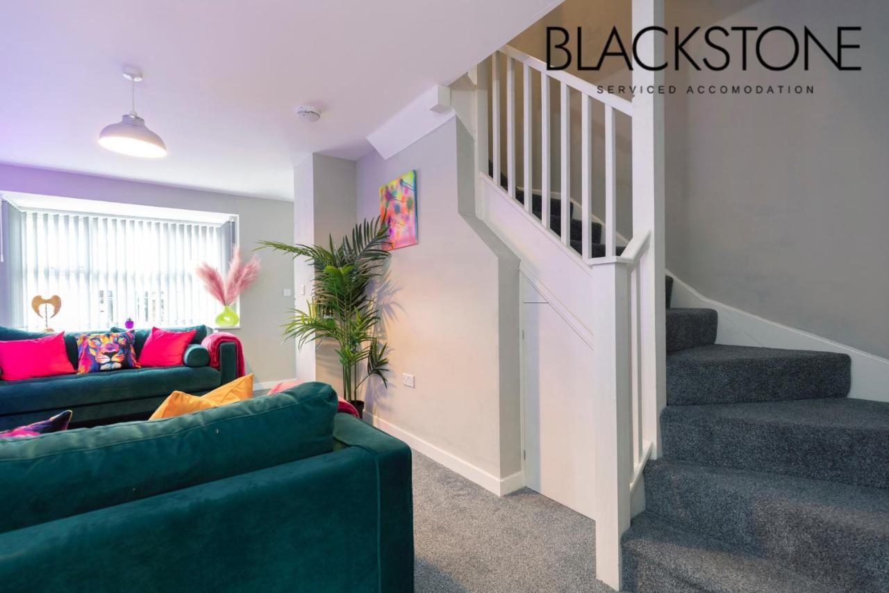 Island House - 3 Bedroom Townhouse By Bpne